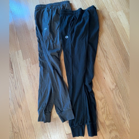 Bundle of 2 Champion cotton joggers, grey and black, size S. - Picture 5 of 8